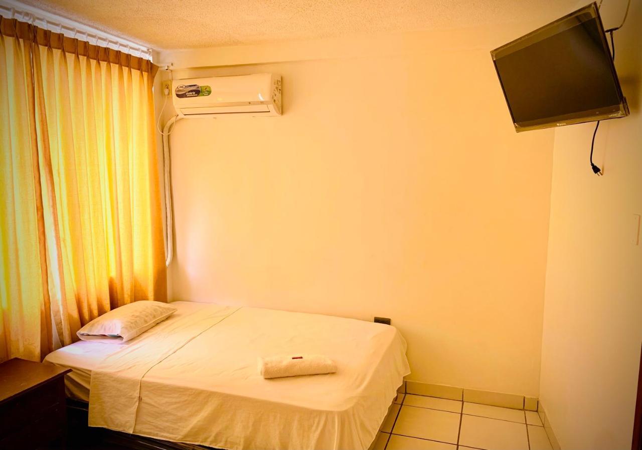 Hotel Oro Blanco Atacames Εξωτερικό φωτογραφία